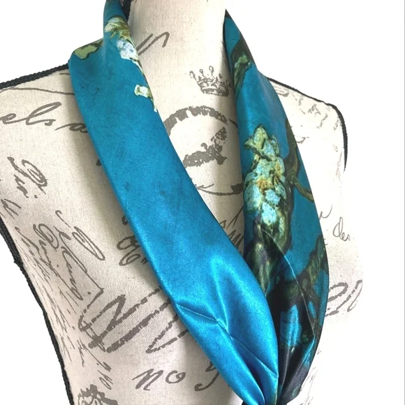 💖 Oversized boho satin blue Floral print print hair neck scarf whimsical - Picture 9 of 15